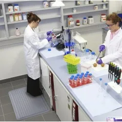 Covoras industrial laborator Notrax 526G Sani-FlexTM Covoras industrial laborator Notrax 526G Sani-FlexTM