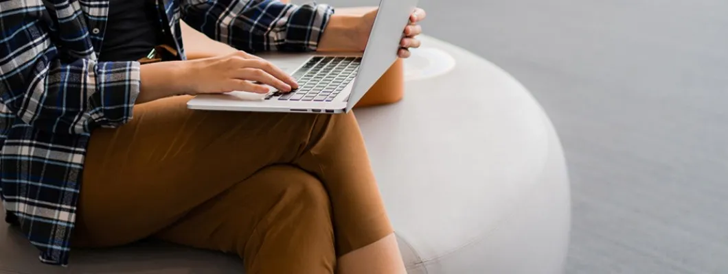 Găsește Covorul Ideal pentru Afacerea Ta: Soluții Personalizate și Funcționale Găsește Covorul Ideal pentru Afacerea Ta: Soluții Personalizate și Funcționale