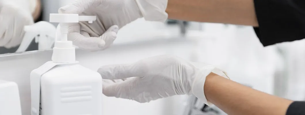 Igienizare atentă şi protecţie - descoperă soluţiile profesionale pentru dezinfectare Igienizare atentă şi protecţie - descoperă soluţiile profesionale pentru dezinfectare